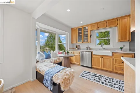 $1,029,000 | 4425 Norton Avenue, Oakland, CA 94602