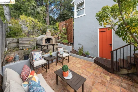 $1,029,000 | 4425 Norton Avenue, Oakland, CA 94602