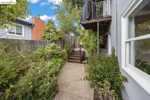 $1,029,000 | 4425 Norton Avenue, Oakland, CA 94602