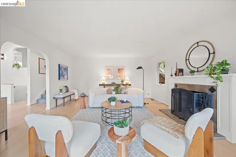$1,029,000 | 4425 Norton Avenue, Oakland, CA 94602