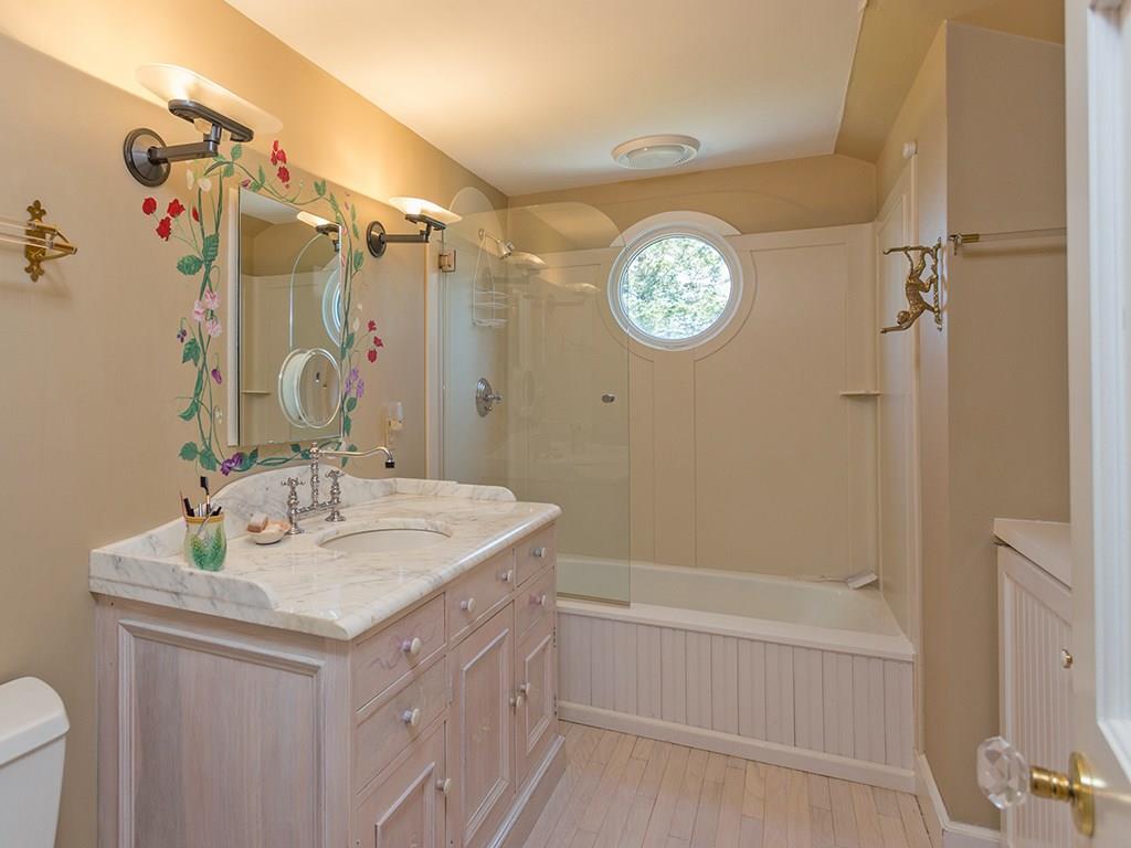 26 Ocean Road Cranberry Isles, ME 04625 - Photo 16 of 35 Bathroom
