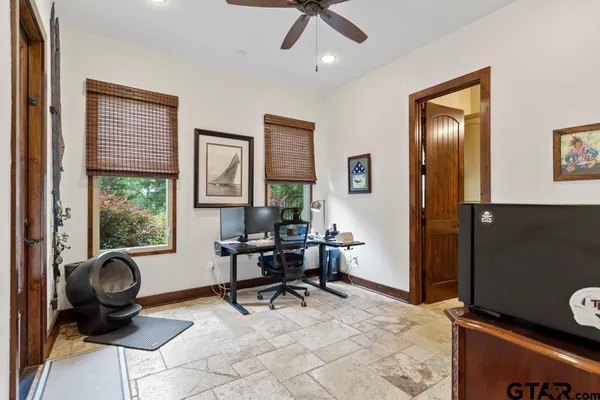 $908,400 | 2907 Stewart Way, Tyler, TX 75709