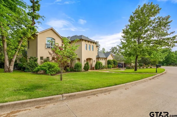 $908,400 | 2907 Stewart Way, Tyler, TX 75709