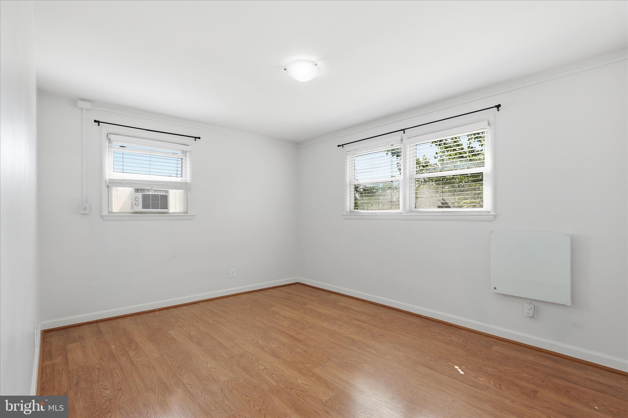 4635 20th Road North, Unit 6 Arlington, VA 22207 - Photo 12 of 22 Bedroom