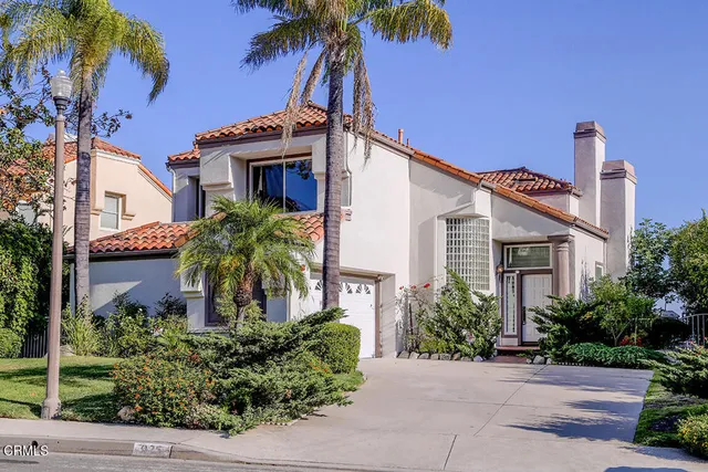 $1,888,000 | 925 Calle Del Pacifico, Glendale, CA 91208