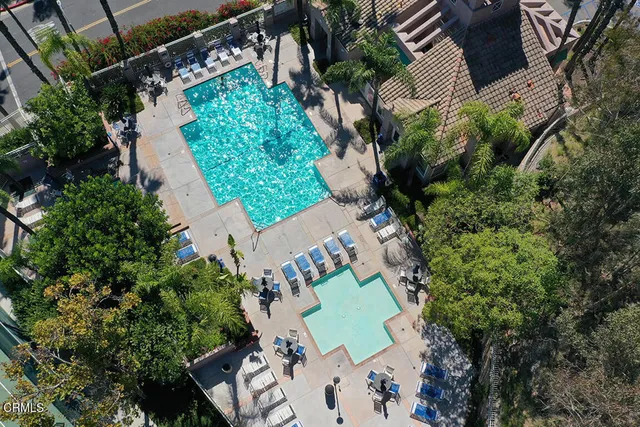 $1,888,000 | 925 Calle Del Pacifico, Glendale, CA 91208