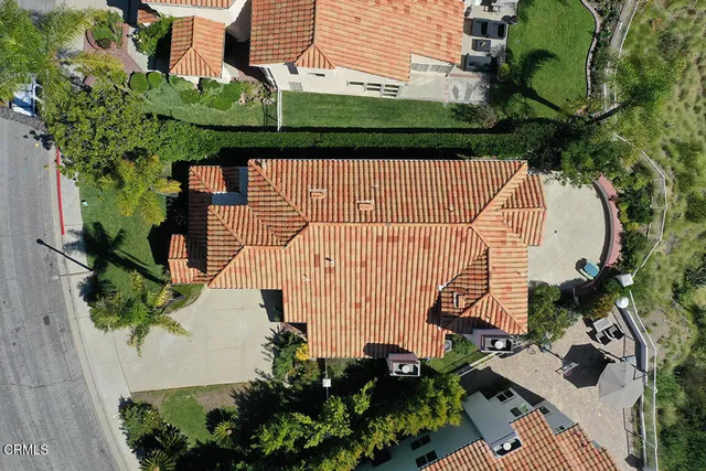 $1,888,000 | 925 Calle Del Pacifico, Glendale, CA 91208