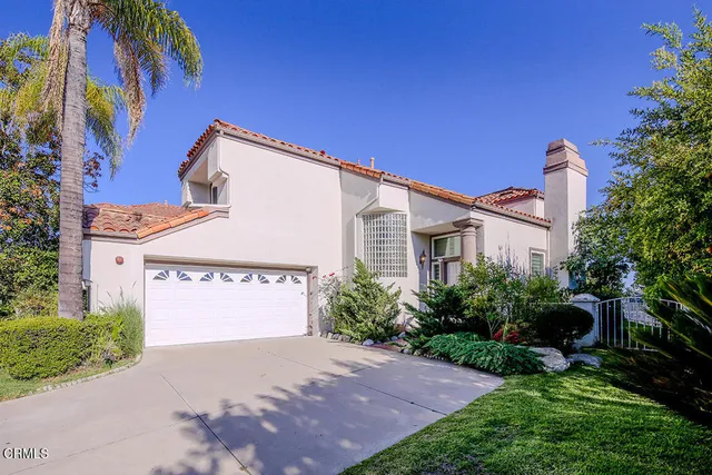 $1,888,000 | 925 Calle Del Pacifico, Glendale, CA 91208