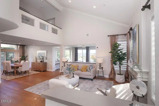 $1,888,000 | 925 Calle Del Pacifico, Glendale, CA 91208
