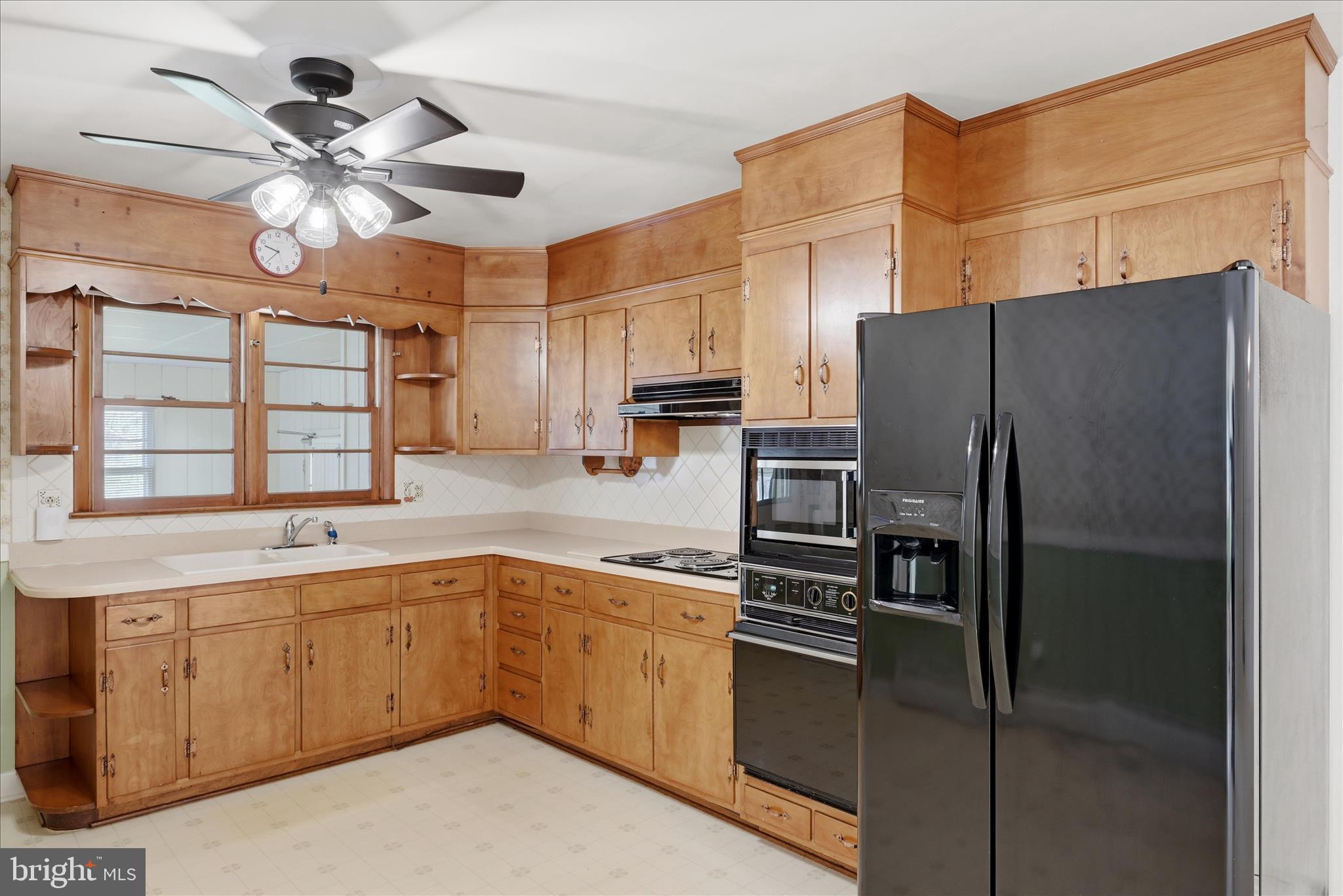 163 Dicks Hollow Road Winchester, VA 22603 - Photo 11 of 60 Kitchen