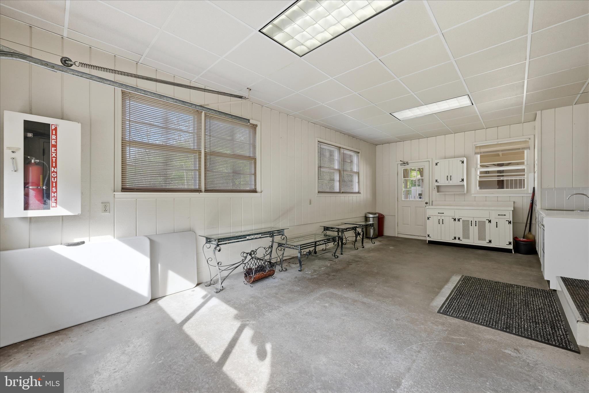 163 Dicks Hollow Road Winchester, VA 22603 - Photo 23 of 60 Garage