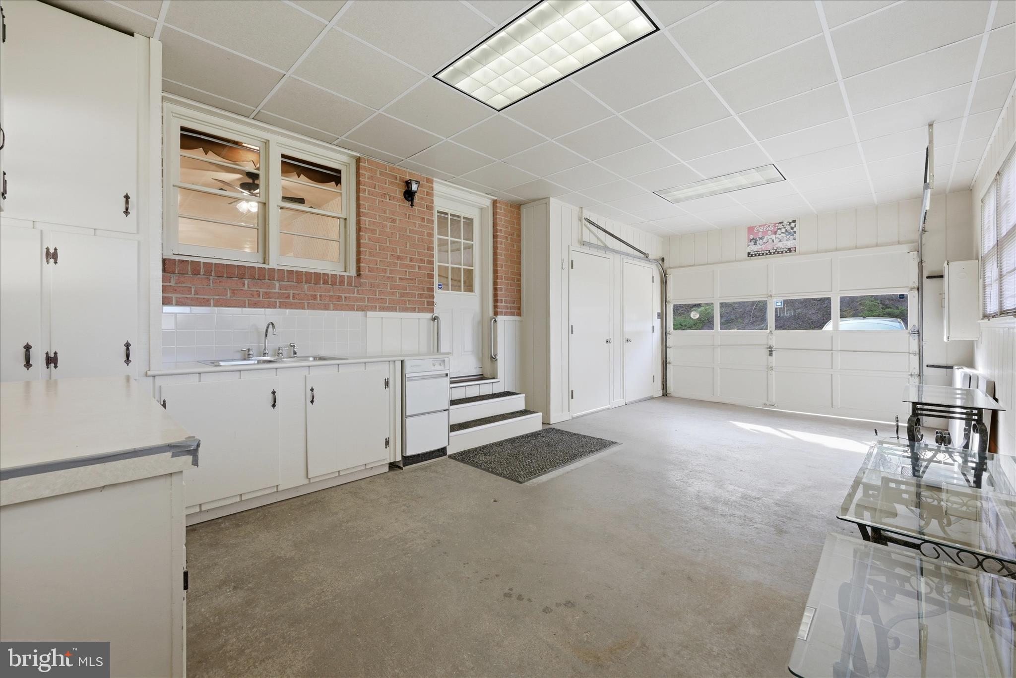 163 Dicks Hollow Road Winchester, VA 22603 - Photo 24 of 60 Garage