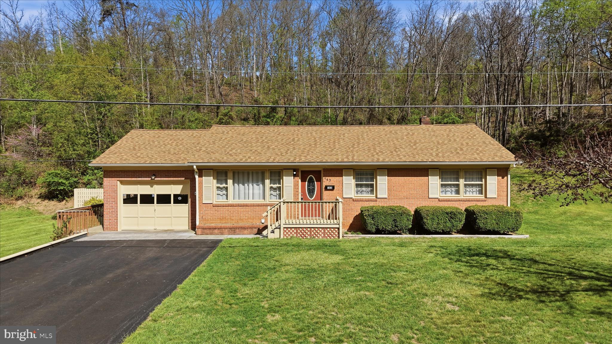 163 Dicks Hollow Road Winchester, VA 22603 - Photo 3 of 60 Front Aerial