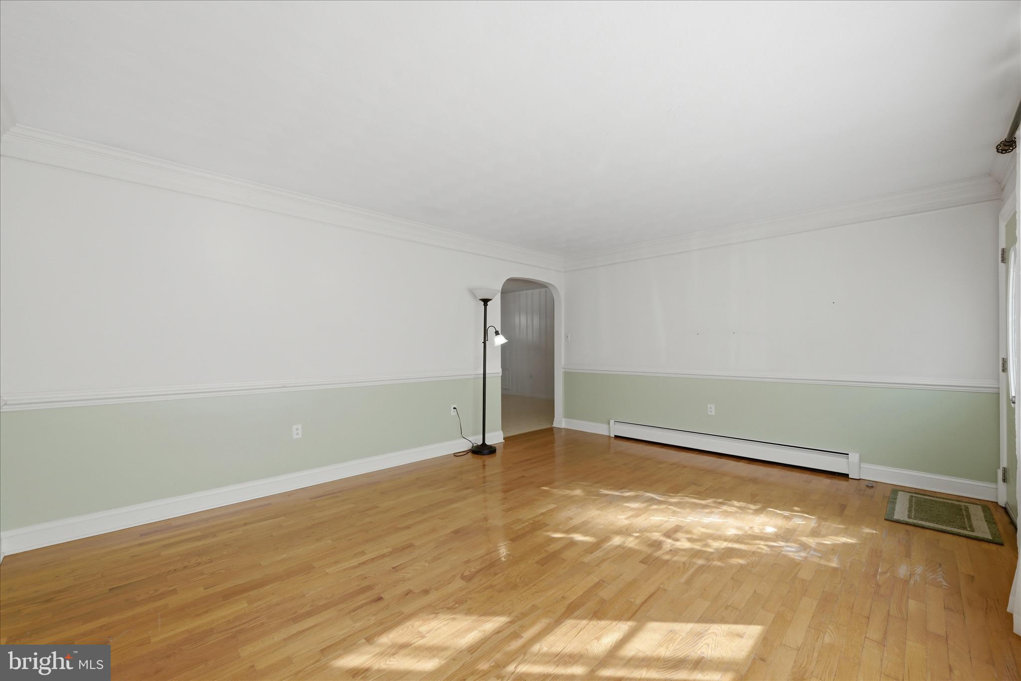 163 Dicks Hollow Road Winchester, VA 22603 - Photo 8 of 60 Living Room