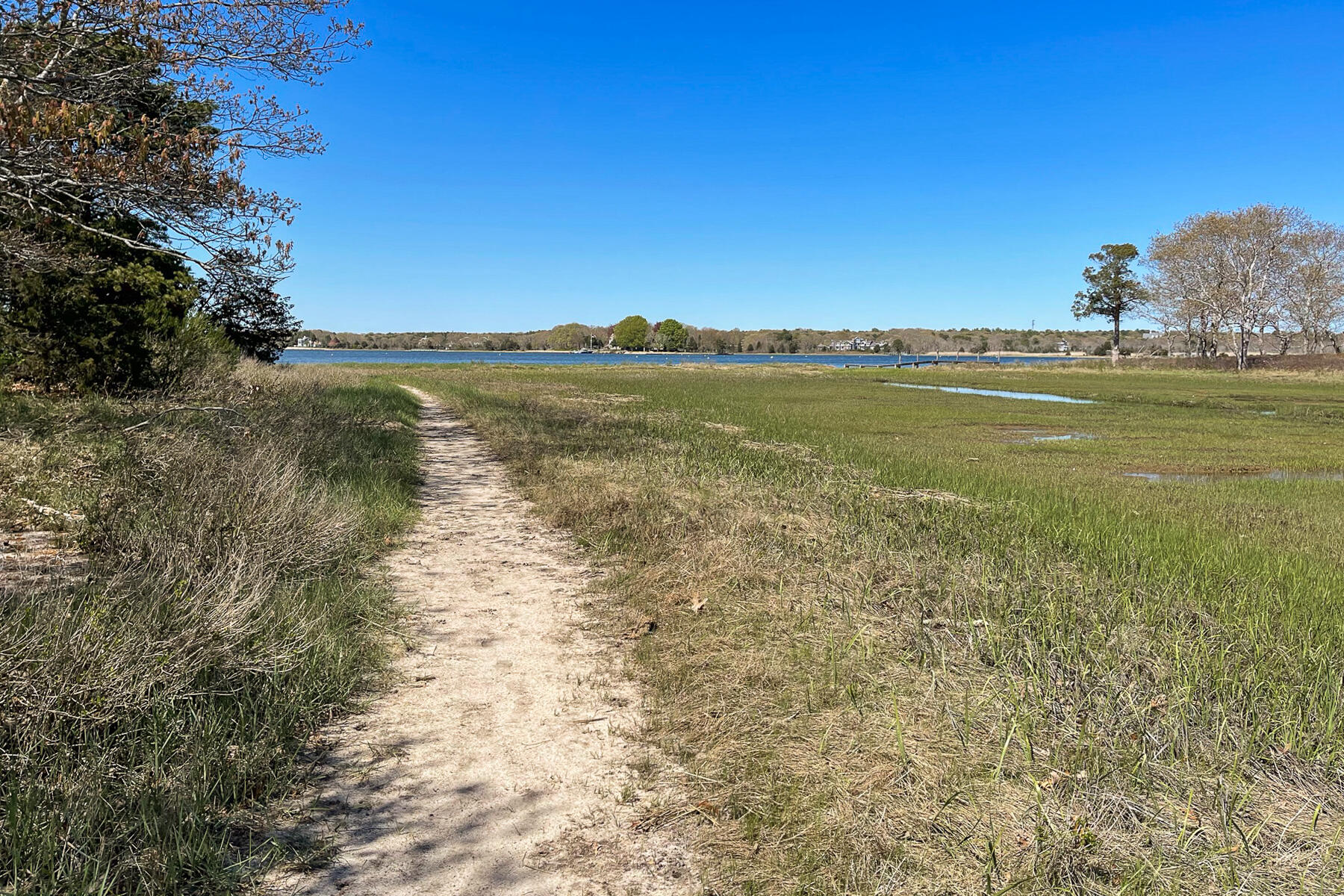 405 Bridge Street Osterville, MA 02655 - Photo 5 of 57 a view of an ocean