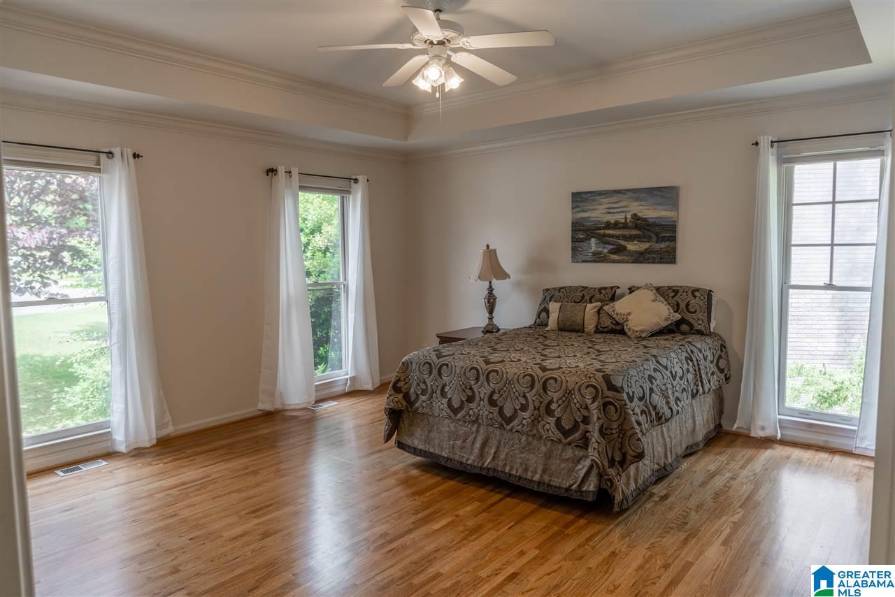 862 Meadow Ridge Lane Birmingham, AL 35242 - Photo 5 of 41