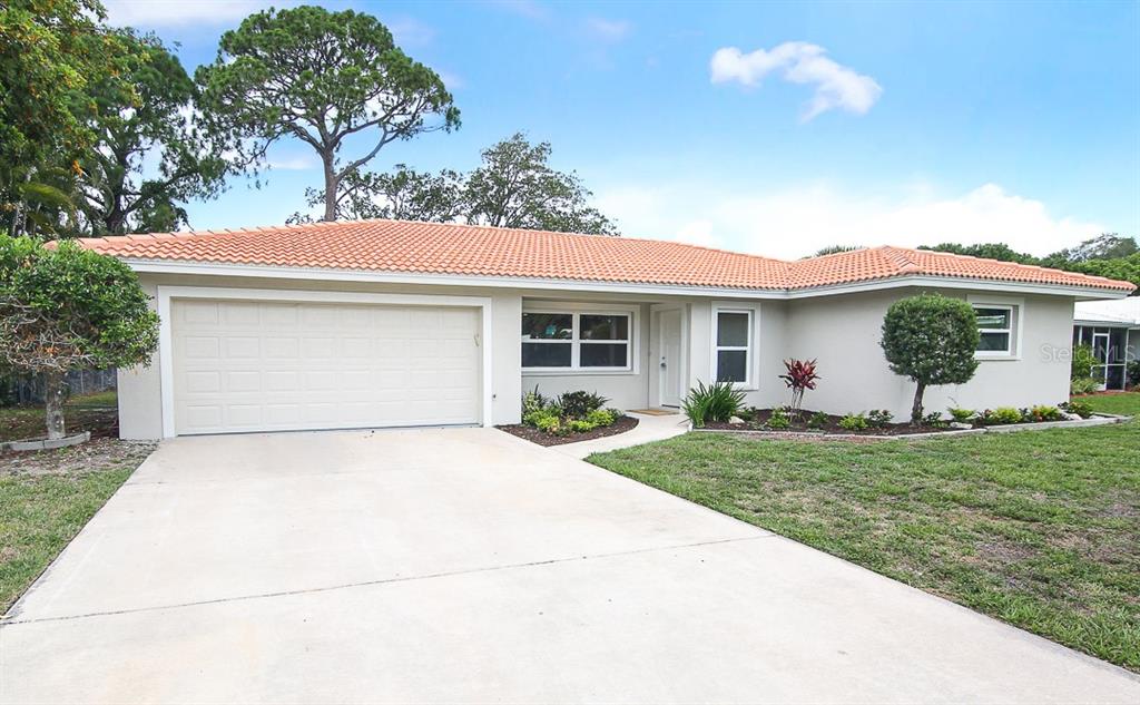 2332 Cass Street Sarasota, FL 34231 - Photo 1 of 1