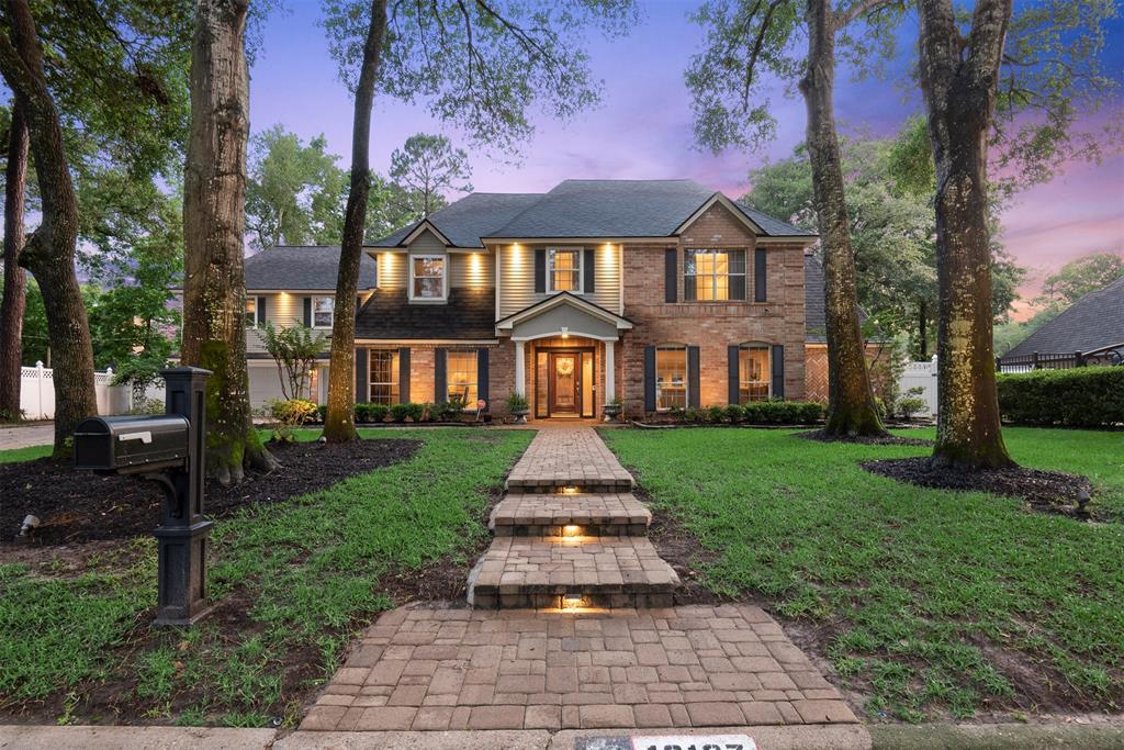 16107 Parish Hall Dr