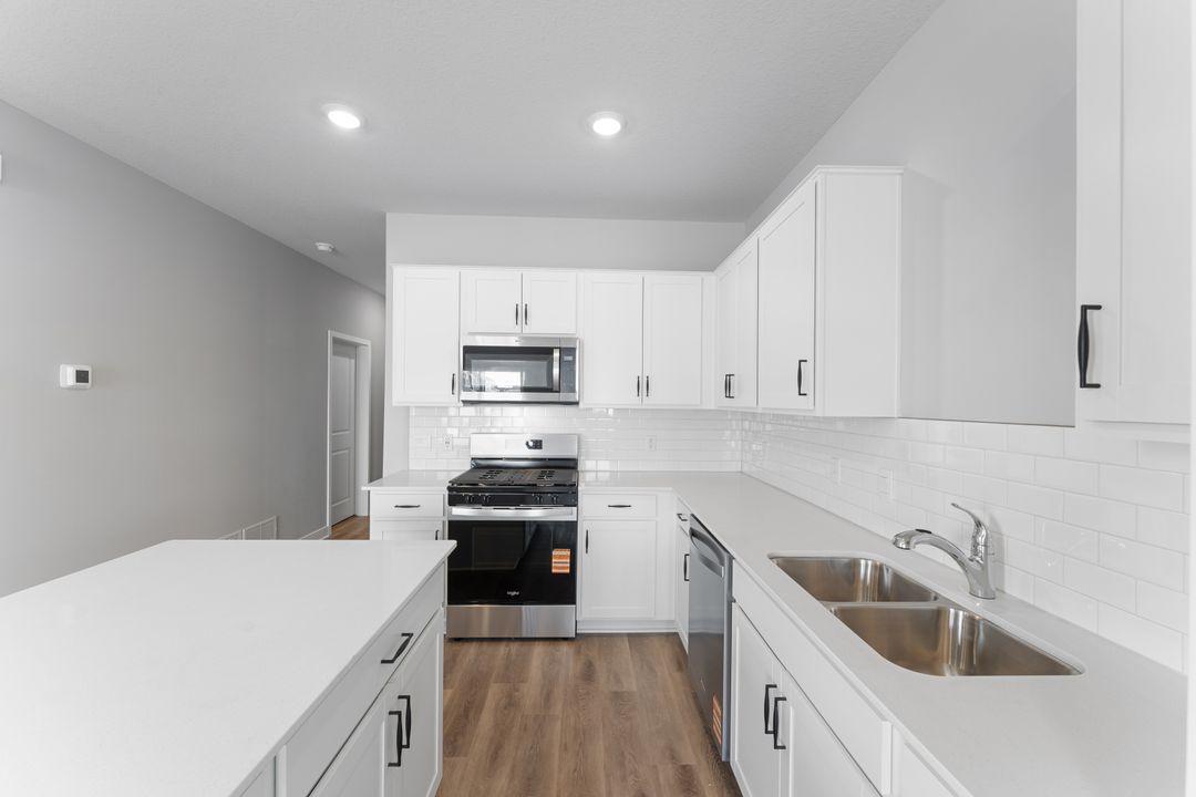 12760 Williams Road Rogers, MN 55374 - Photo 3 of 20