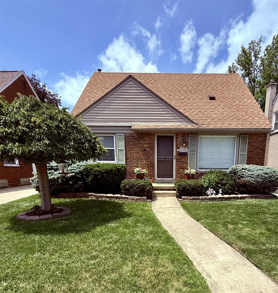 1936 Walnut Street Dearborn, MI 48124 - Photo 1 of 12