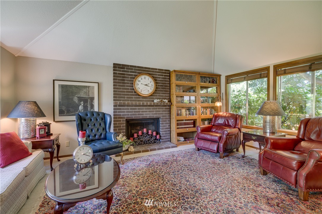 23303 21st Avenue Southeast Bothell, WA 98021 - Photo 9 of 23 Gallery Image 9
