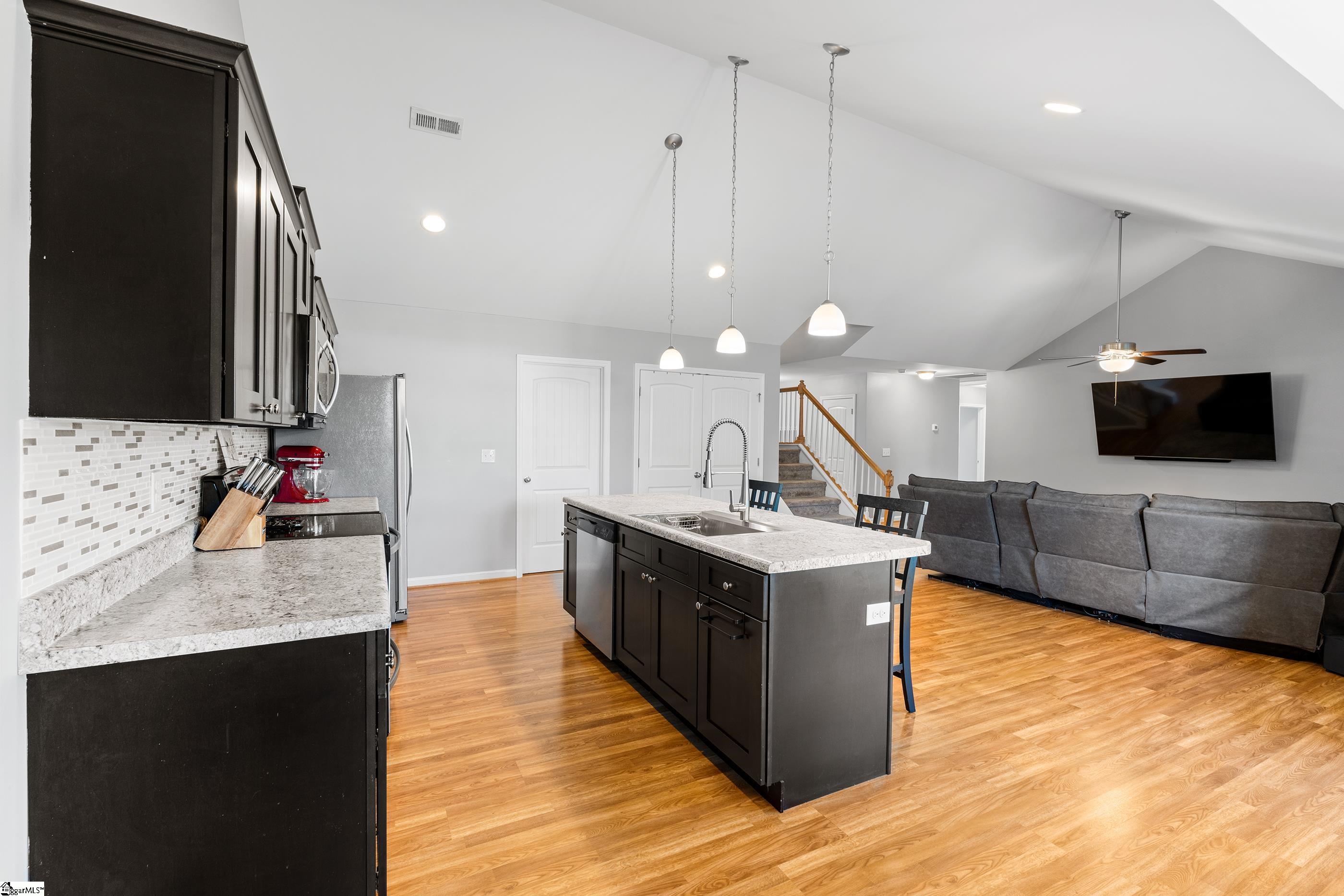 303 Catterick Way Fountain Inn, SC 29644 - Photo 6 of 21 Gallery Image 6