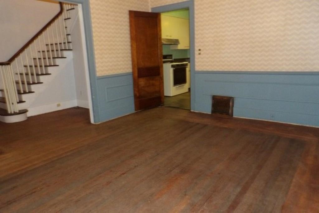 209 North Tuscola Road Bay City, MI 48708 - Photo 12 of 21 Gallery Image 12