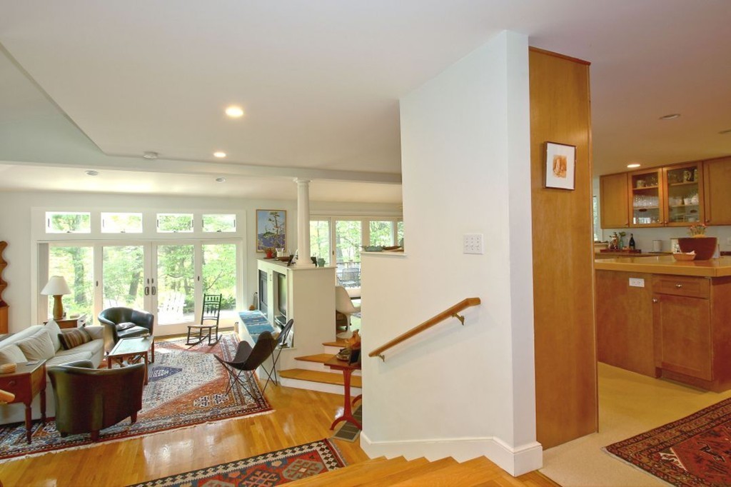101 Parker Road Wellesley, MA 02482 - Photo 3 of 30