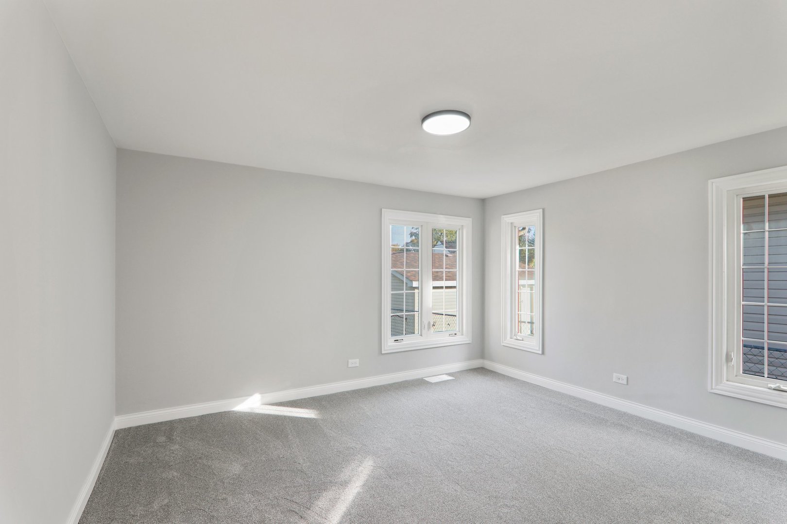 3120 173rd Street Hazel Crest, IL 60429 - Photo 18 of 24 an empty room with windows