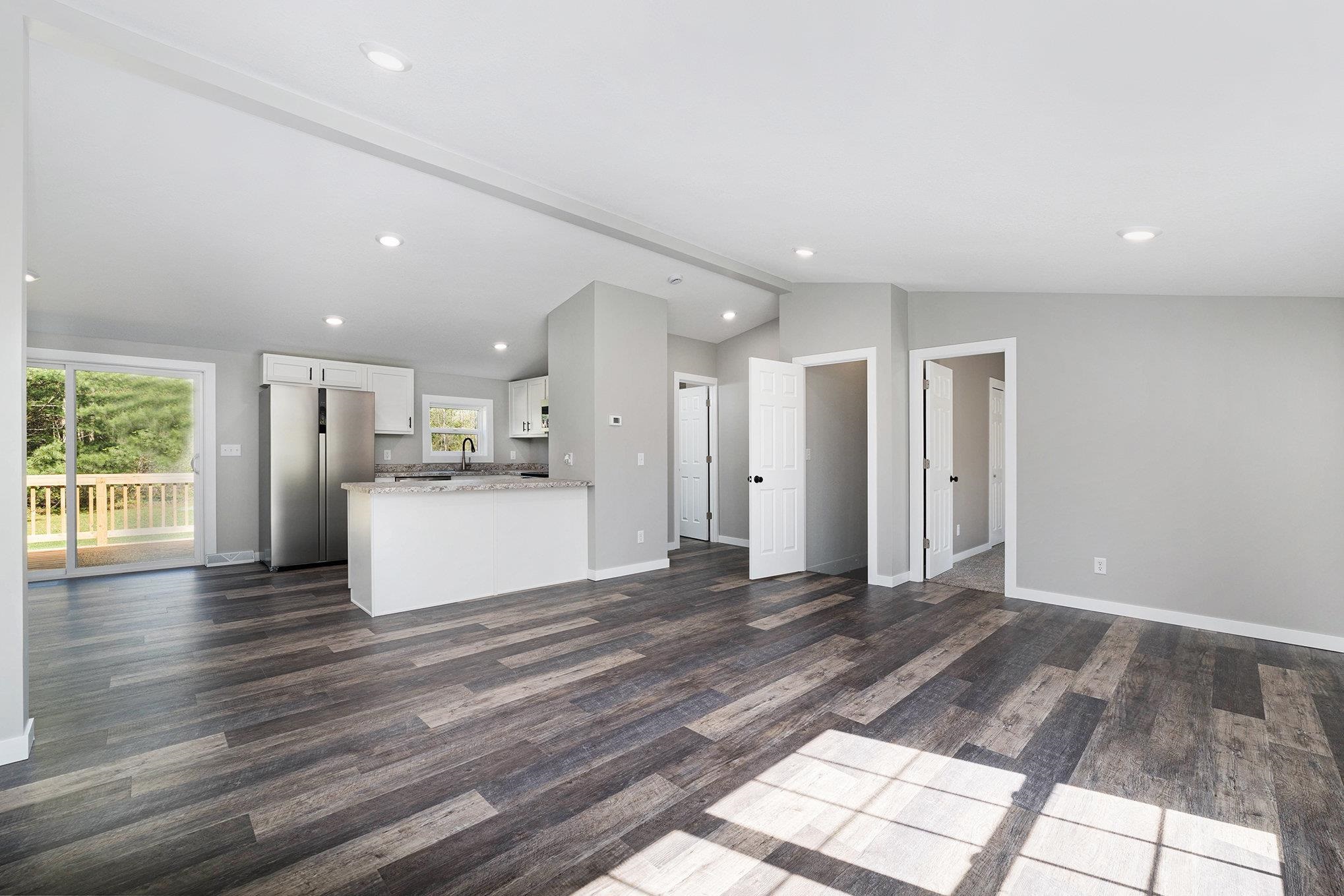 3218 South 41 Road Cadillac, MI 49601 - Photo 6 of 33
