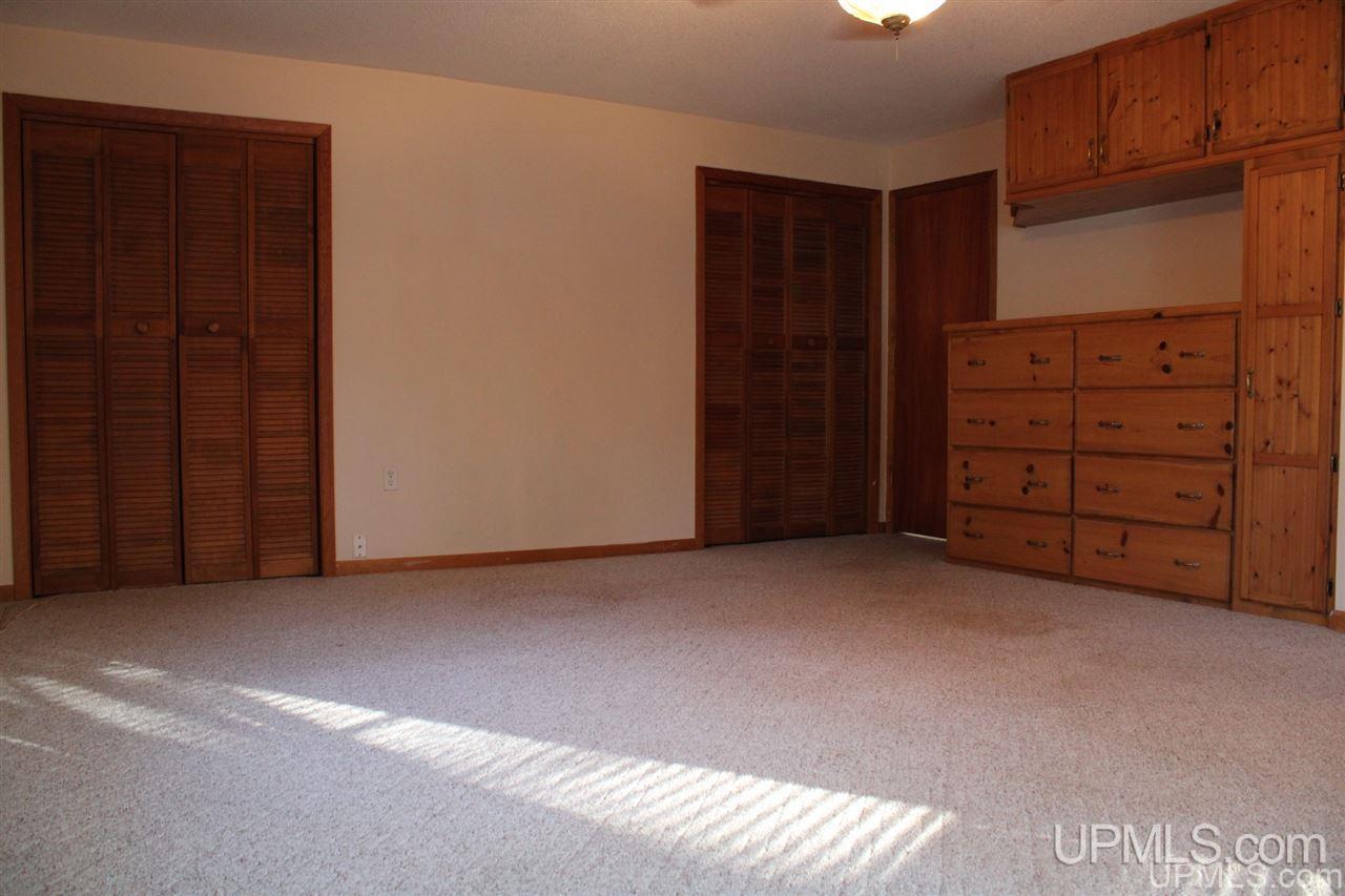 1195 Ortman Road Marquette, MI 49855 - Photo 15 of 36 Gallery Image 15