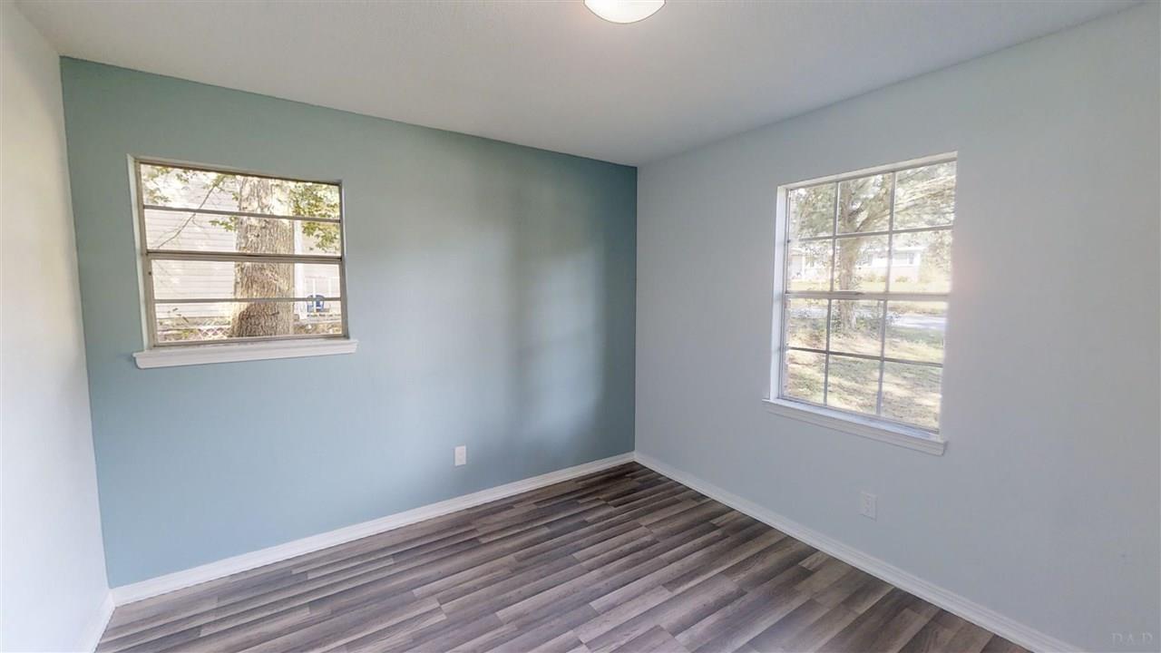6569 Oakcrest Road Milton, FL 32570 - Photo 31 of 35 Gallery Image 31