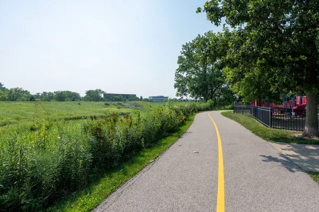 $55,000 | 1300 West Branch Road, Northfield, IL 60093