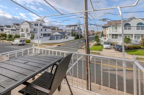$35,000 | 201 North Coolidge Avenue, Unit A1, Margate City, NJ 08402