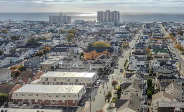 $35,000 | 201 North Coolidge Avenue, Unit A1, Margate City, NJ 08402