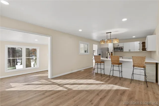 $354,900 | 929 Elm Drive, Warsaw, MO 65355