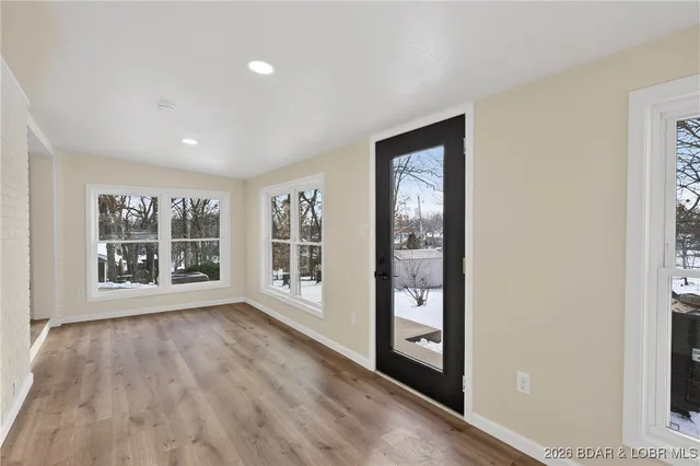 $354,900 | 929 Elm Drive, Warsaw, MO 65355