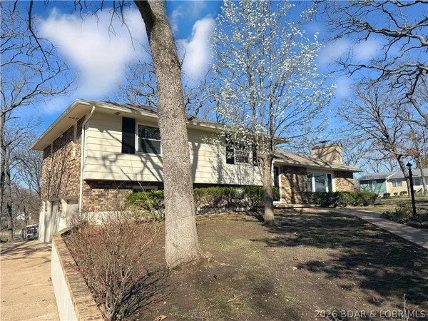 $349,900 | 929 Elm Drive, Warsaw, MO 65355