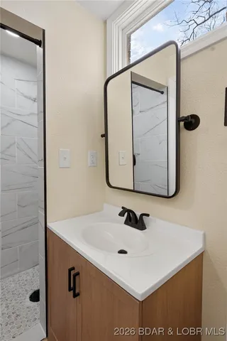 $354,900 | 929 Elm Drive, Warsaw, MO 65355