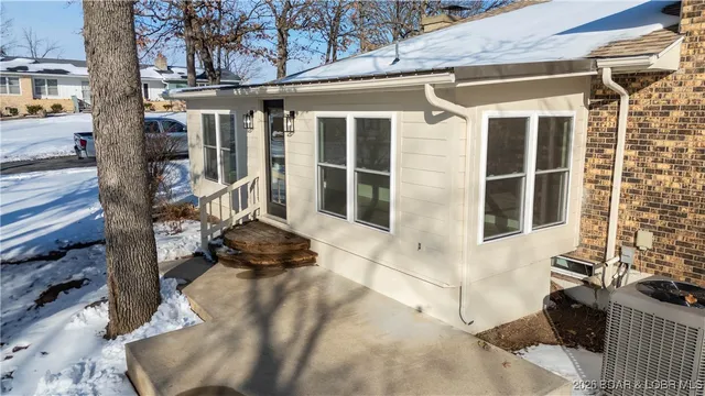 $354,900 | 929 Elm Drive, Warsaw, MO 65355