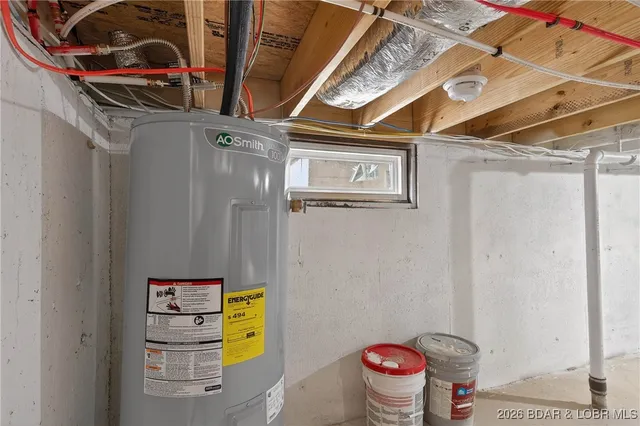 $354,900 | 929 Elm Drive, Warsaw, MO 65355