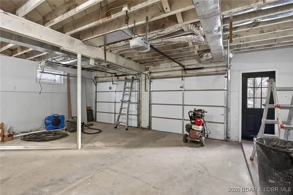 $349,900 | 929 Elm Drive, Warsaw, MO 65355