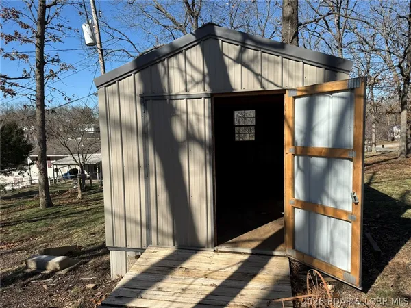 $349,900 | 929 Elm Drive, Warsaw, MO 65355