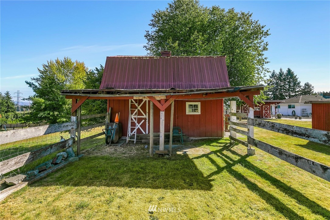 1617 Ludwig Road Snohomish, WA 98290 - Photo 23 of 31 a view of a house with a yard