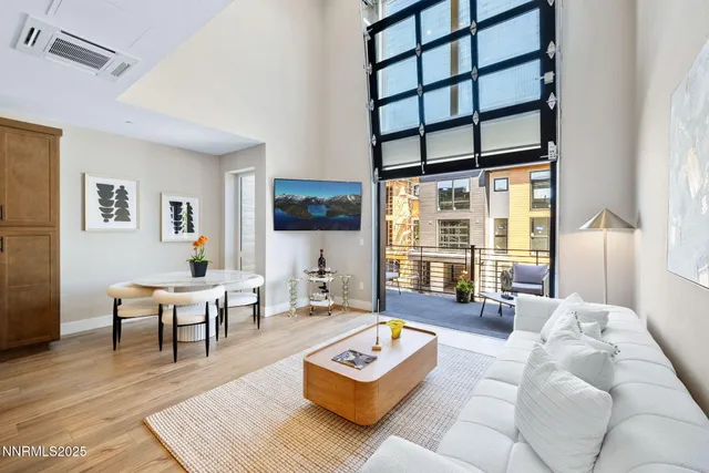 $749,900 | 3834 Lakeside Drive, Unit 18, Reno, NV 89509