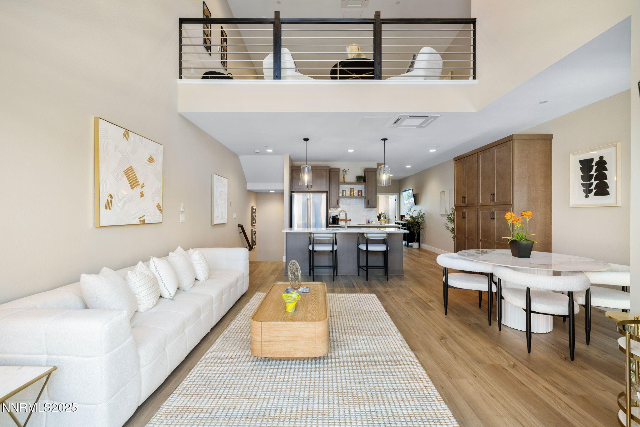 3834 Lakeside Drive, Unit 18 Reno, NV 89509 - Photo 6 of 20 11- Plan C or D Looking to Great Room Ki