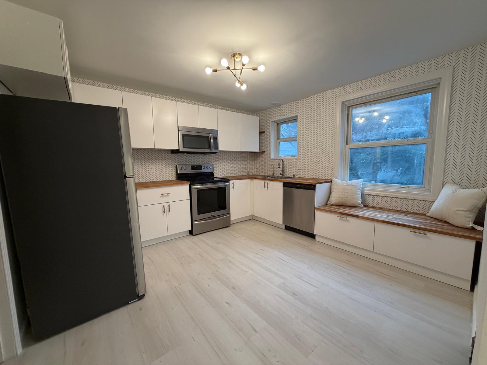 1946 Lehner Road Columbus, OH 43224 - Photo 6 of 21 PHOTO-2026-01-06-13-02-13_6