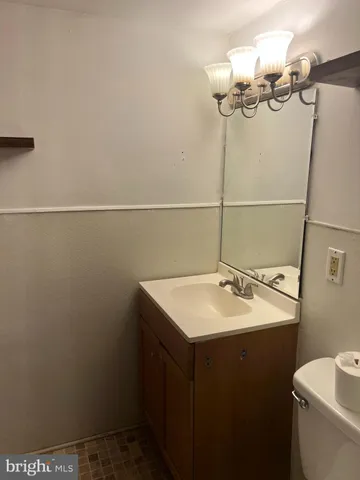 $2,200 | 16 South New Street, Unit 1, Dover, DE 19904