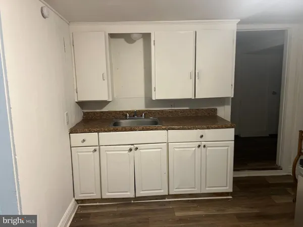 $2,200 | 16 South New Street, Unit 1, Dover, DE 19904