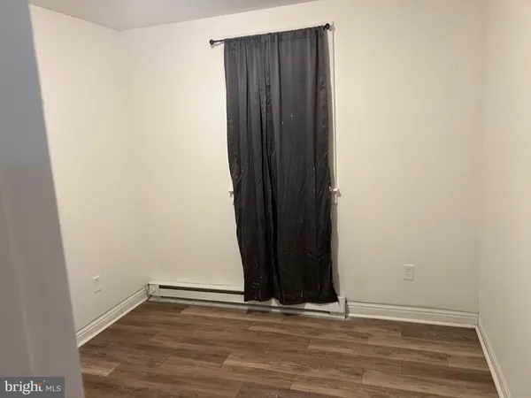 $2,200 | 16 South New Street, Unit 1, Dover, DE 19904